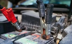 汽車(chē)突然沒(méi)電打不著火，怎么辦？